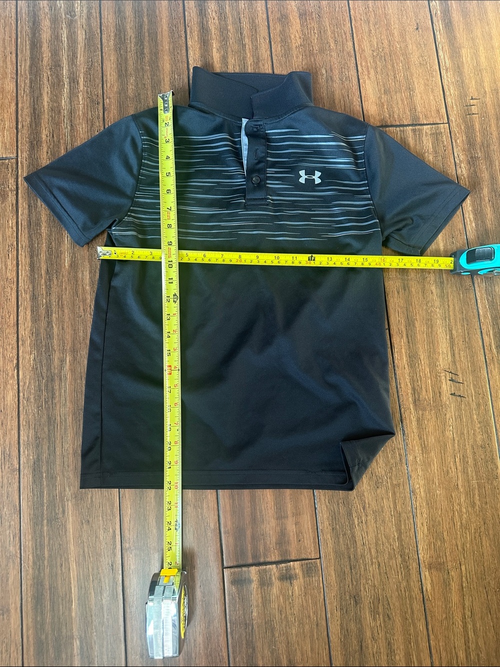 Under Armour Boys Black & Gray Short-Sleeve Polo